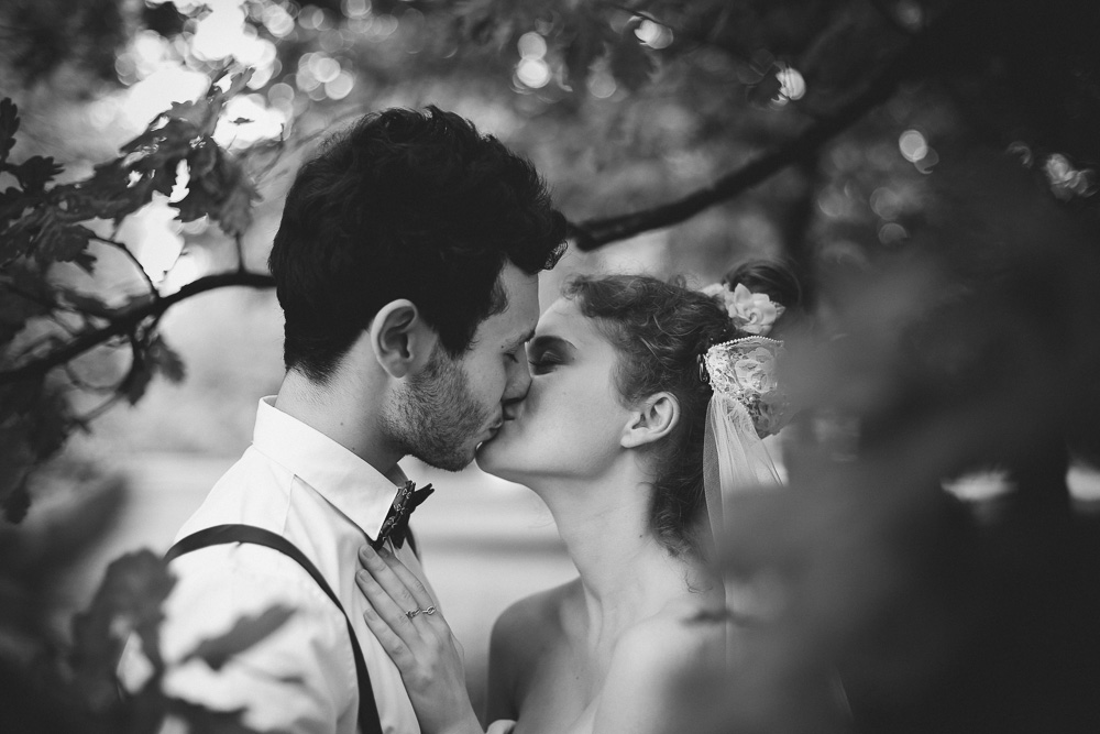 Quirky bride and groom portraits by Love oh Love photography